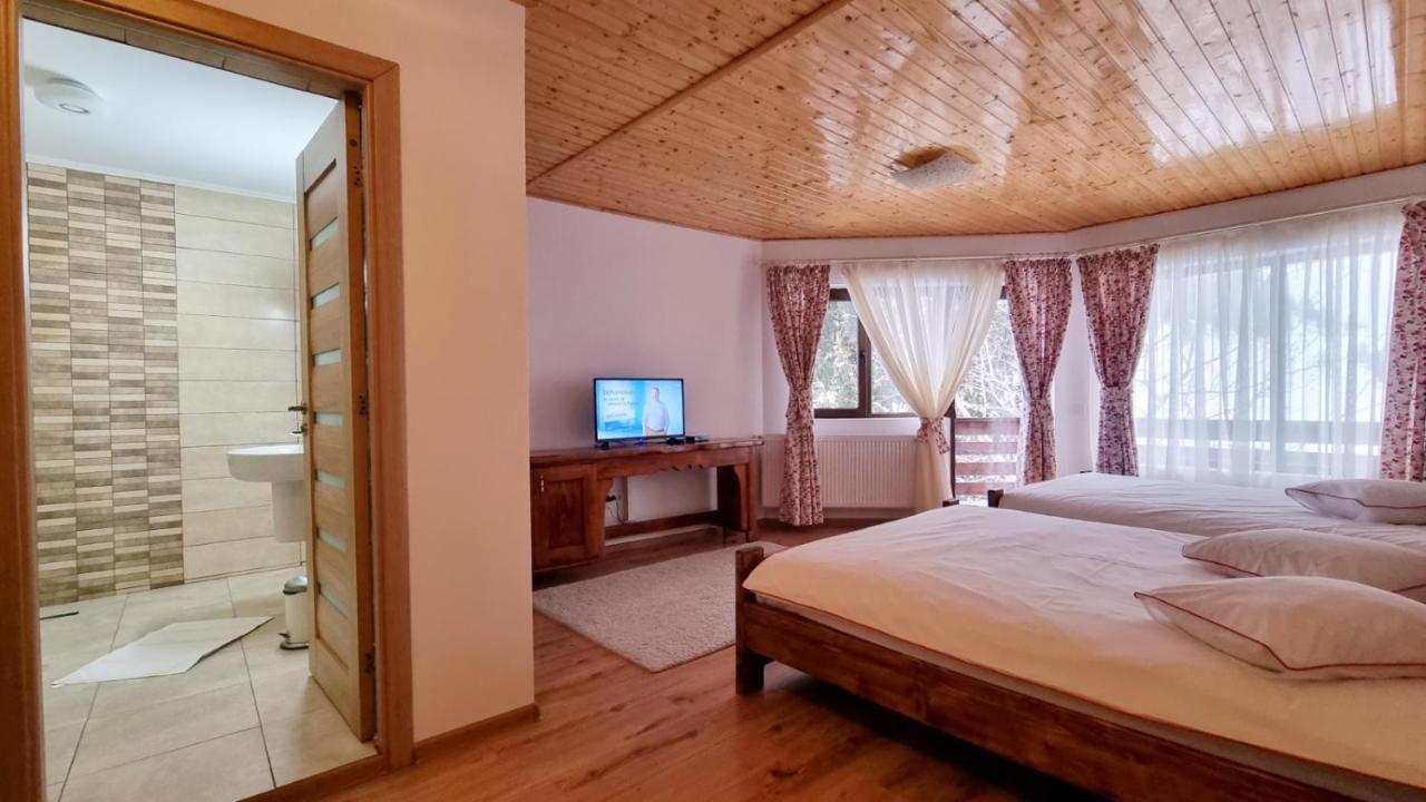 Bed and Breakfast La Vulturi Fundata Zewnętrze zdjęcie